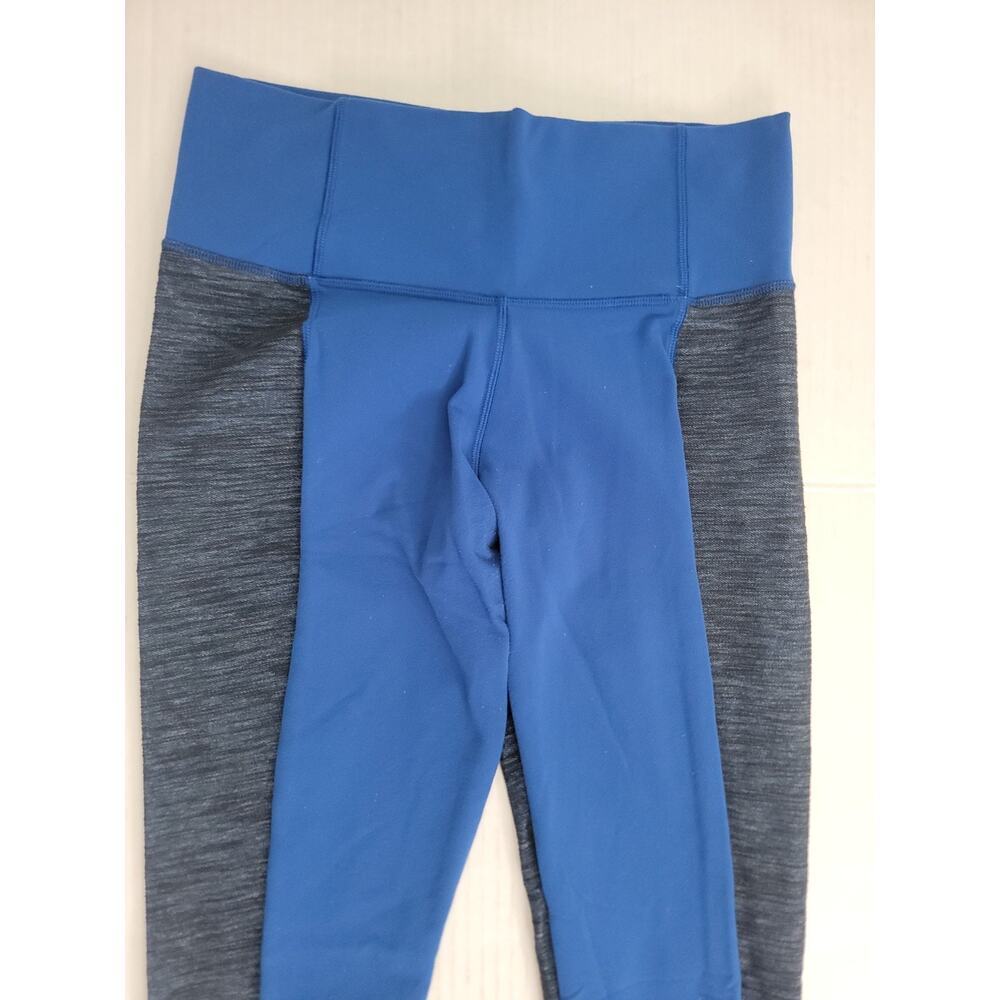 Lululemon Flare Leggings SZ 8 Barre Pulse Yoga Pants Blue Reversible Slub Denim - Picture 5 of 8
